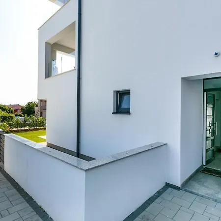 Apartment Fuer 5 Personen Ca 70 Qm In Vantacici, Kvarner Bucht Krk